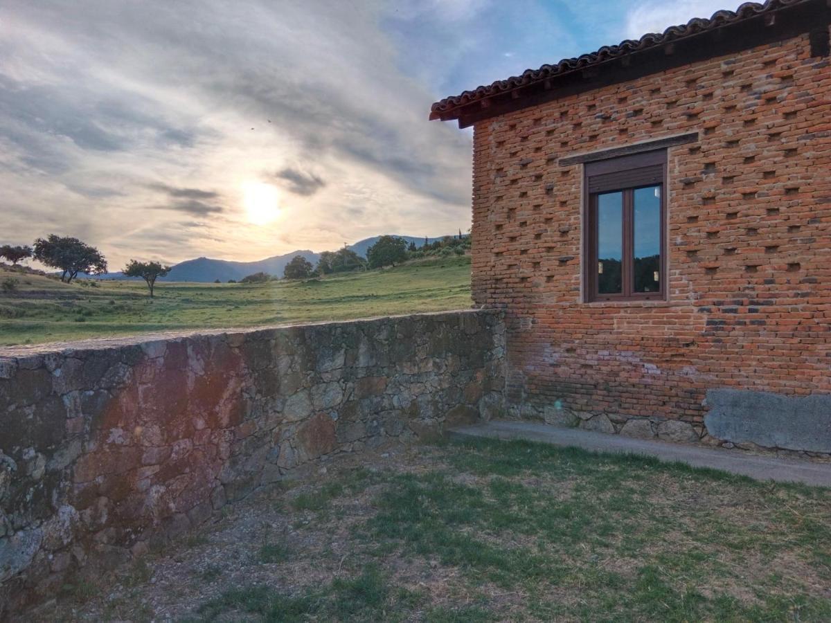 Casa Rural - Complejo El Tejar De Las Canadas Candeleda Dış mekan fotoğraf